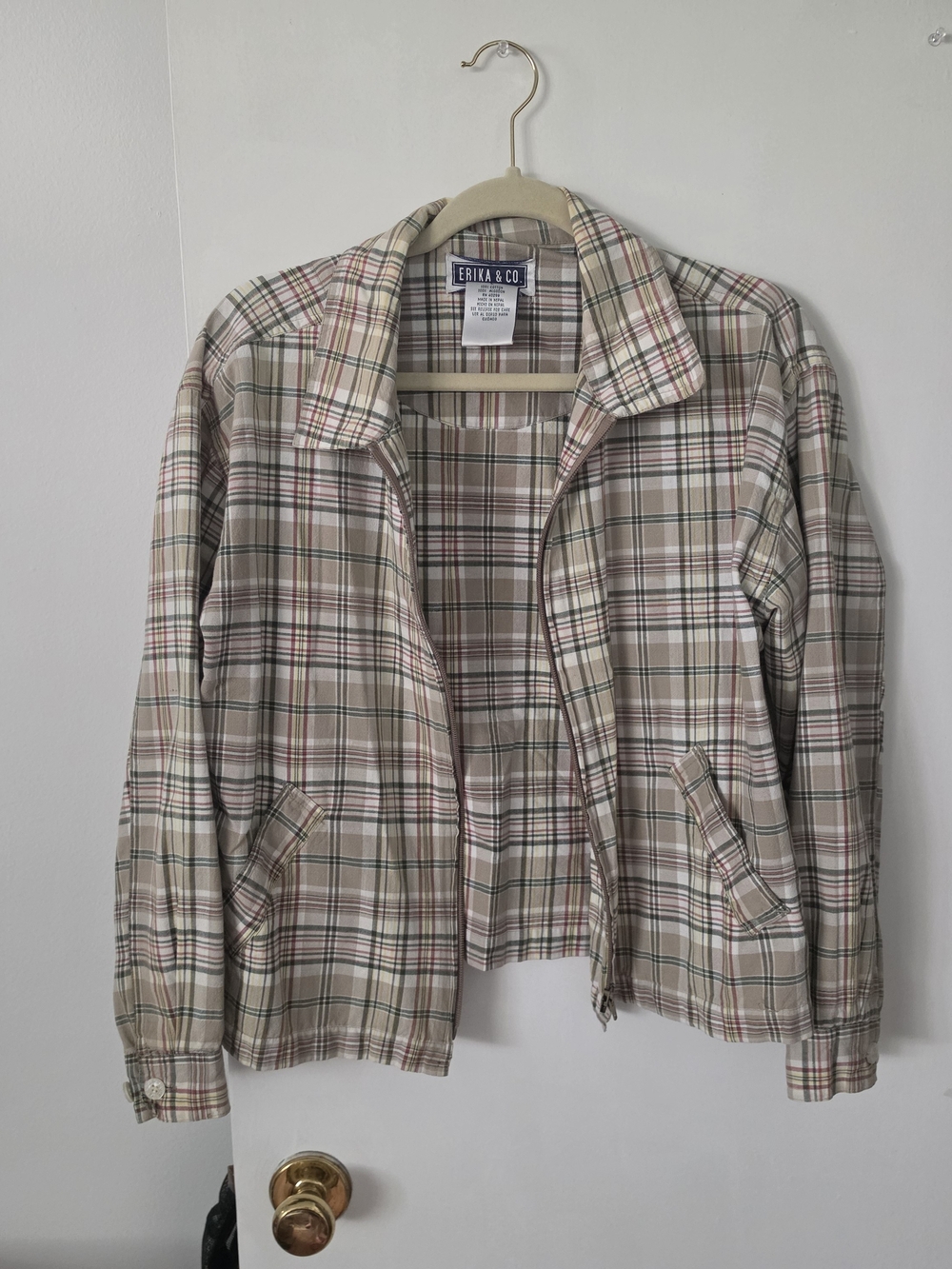 Women’s Beige Plaid Lightweight Jacket